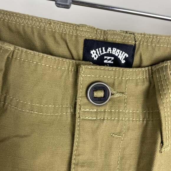 Brand new with tags Men’s billabong cargo shorts khaki 29 - Picture 8 of 9